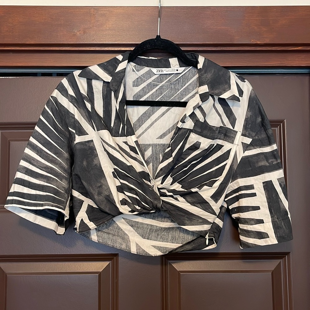 Zara Cropped Blouse